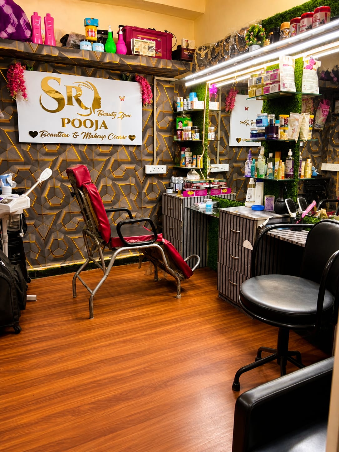 Beauty Parlour in Talikoti